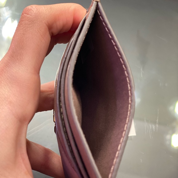 Click for Price Details! Tory Burch Card Case - Picture 3 of 8